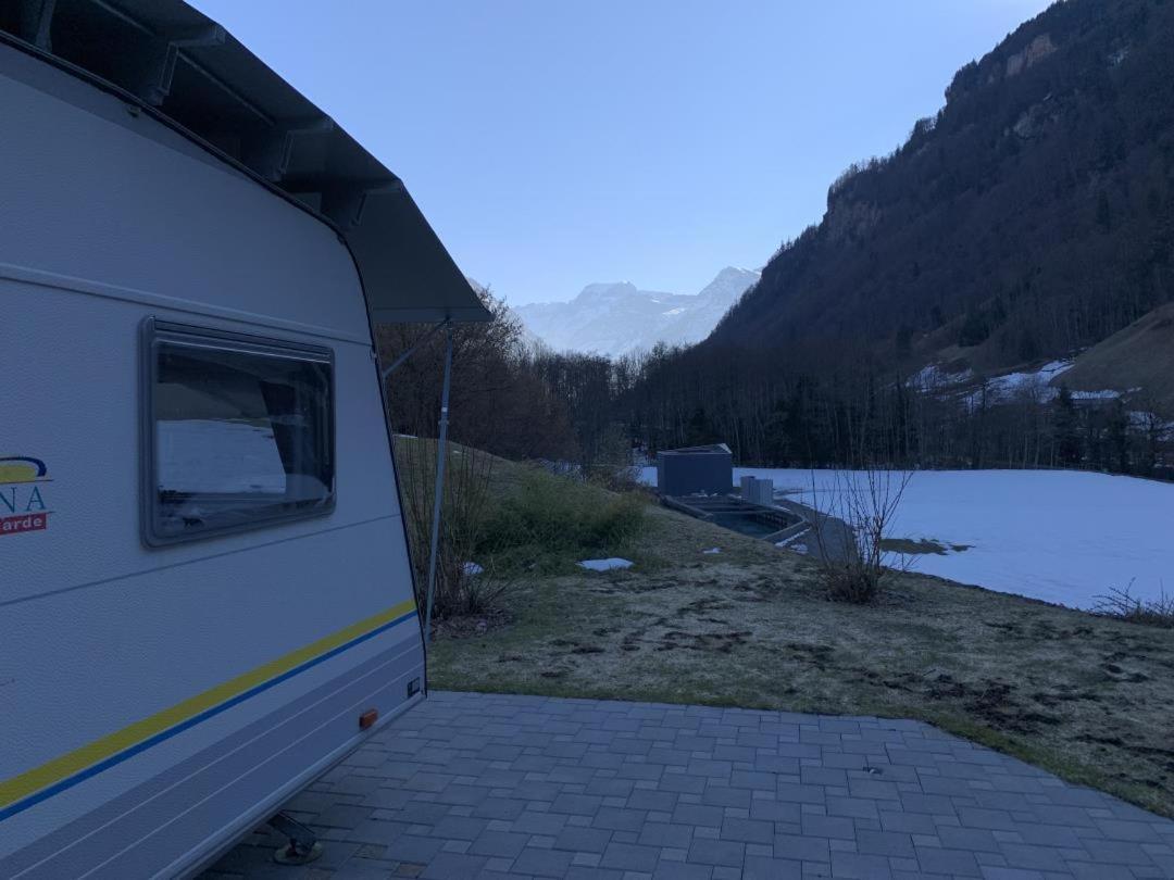 Revier Caravan-Ig Und Cool Hatzingen Bagian luar foto