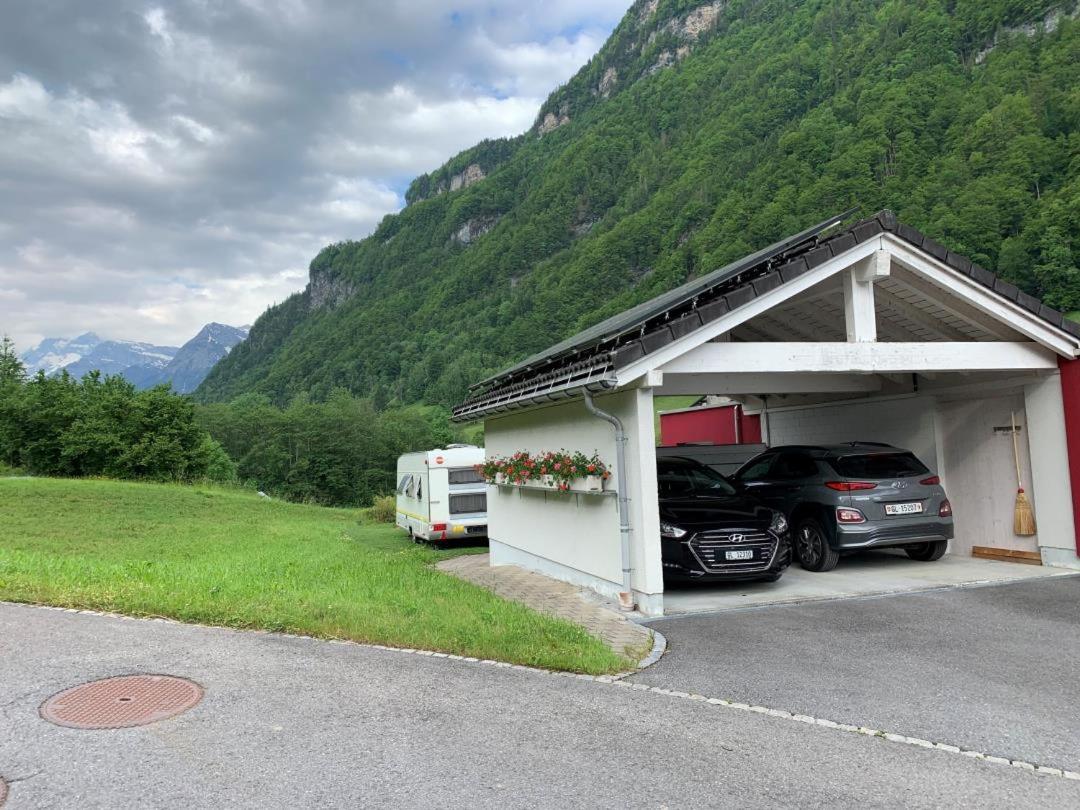 Revier Caravan-Ig Und Cool Hatzingen Bagian luar foto